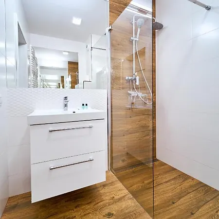 Laguna 12 Polanica-Zdrój